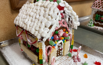 CG-CulinaryArtsGingerbreadHouses20241212 (3)