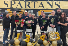 VG-BasketballGirlsSeniorNight20220204 (1)