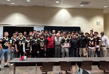 VG-FootballArizonaCardinalsPlayerOfTheWeekEltornaGant20241030 (8)