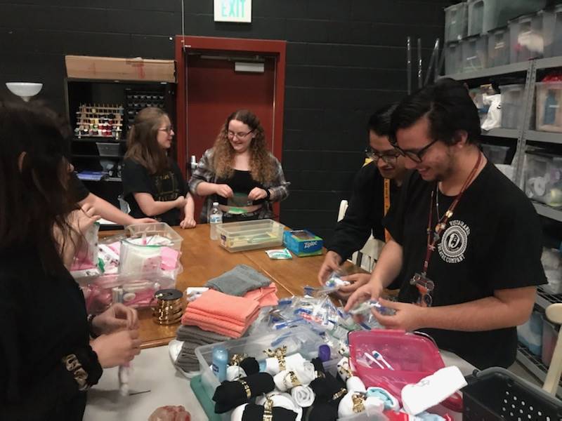 SkillsUSA & Thespians Bags For Homeless (5)