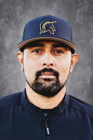 Victor Olivares 