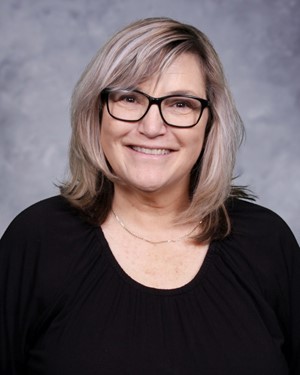 Lisa Flores 